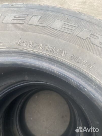 Bridgestone Dueler H/T 687 235/60 R16