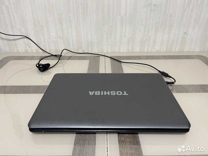 Ноутбук Toshiba