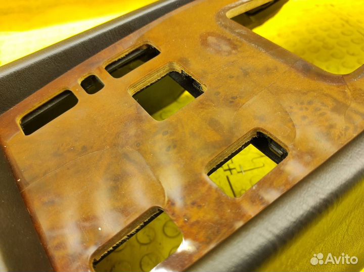 Подлокотник Mercedes-Benz W124 M104.992 3.2 1994