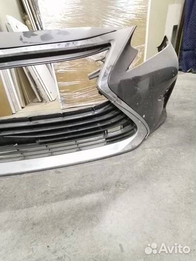 Бампер передний Lexus es 250