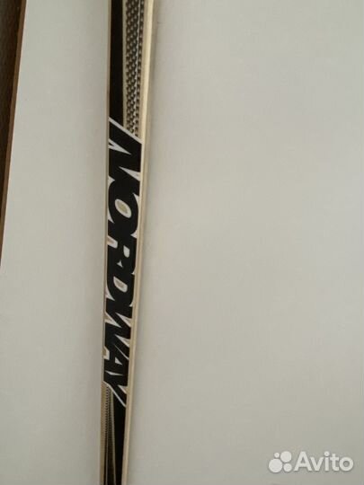 Хоккейные клюшки 2 в отличном состоянии