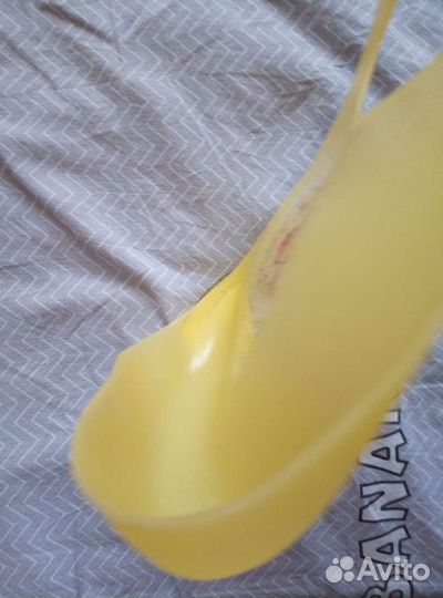 Нагрудник пластик