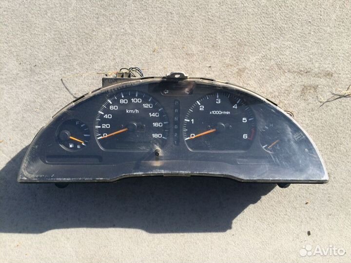 Щиток приборов Ниссан Серена 23 дизель автомат