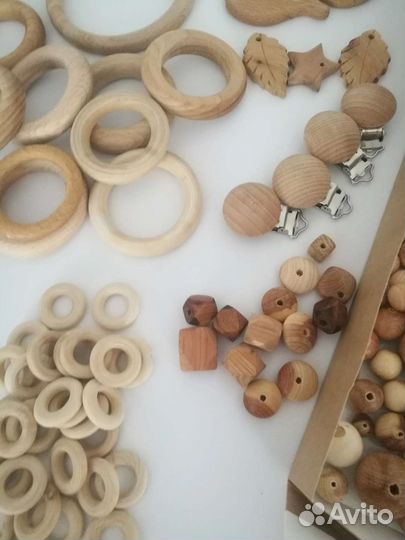 Фурнитура из дерева бук можжевельник