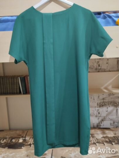 Платье женское 44 бу