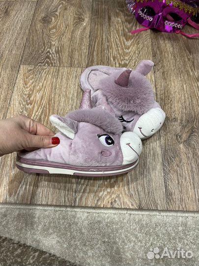 Теплые тапочки домашние