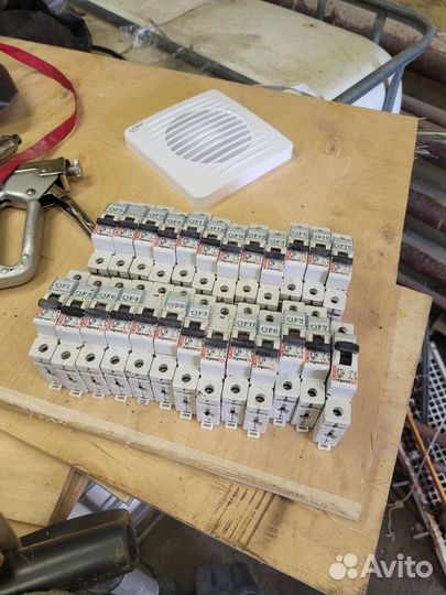 Автоматические выключатели