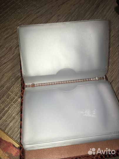 Визитница со стразами 