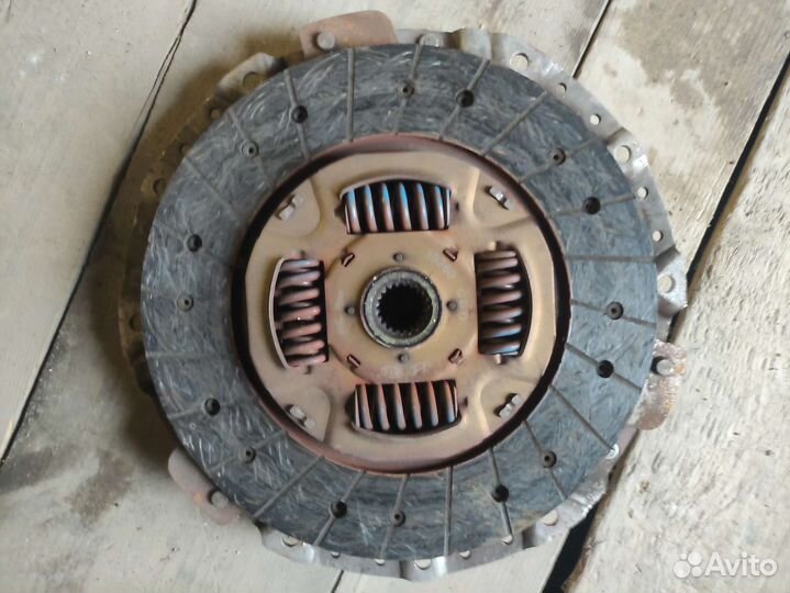 Диск сцепления с корзиной