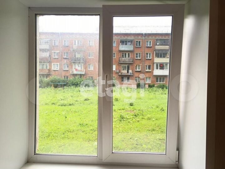 Комната 11,3 м² в 6-к., 1/4 эт.