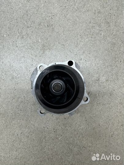 Помпа Volksvagen Golf 4