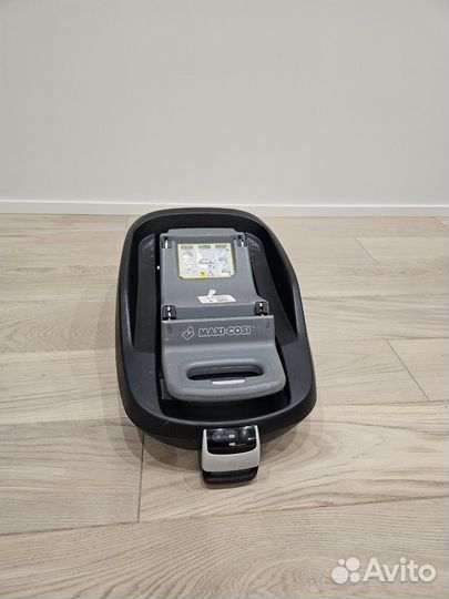 Maxi cosi pebble с базой family fix