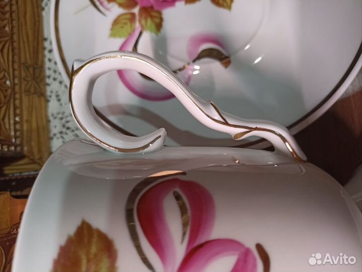 Бокал с блюдцем новый