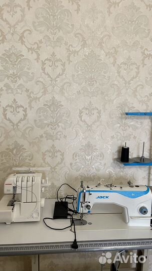 Швейная машинка jack f4