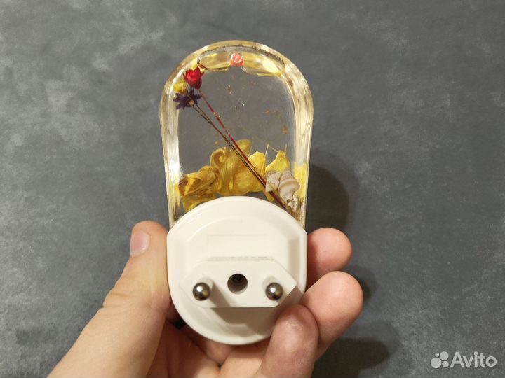 Светильник ночник в розетку