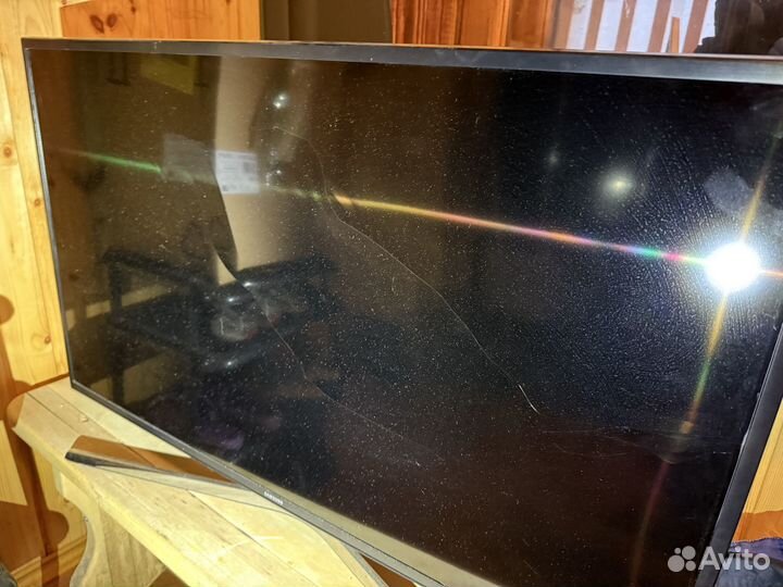 Телевизор samsung UE4MU6100U на запчасти