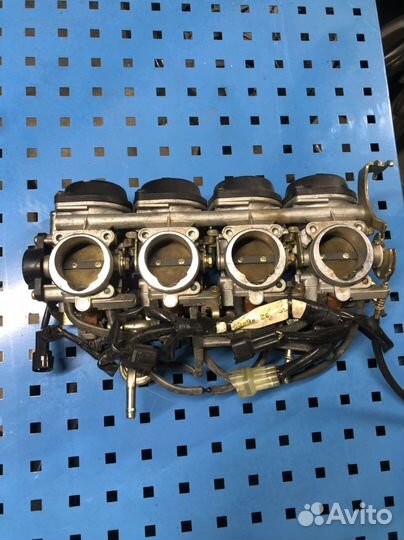 Yamaha R6 05 инжектор в сборе