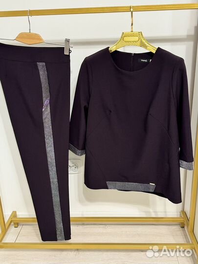 Брючный костюм