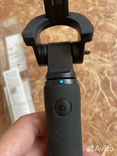Монопод Xiaomi Mi Bluetooth Selfie Stick новый