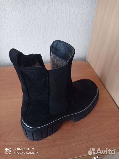 Ботинки женские зимние 37 размер черные