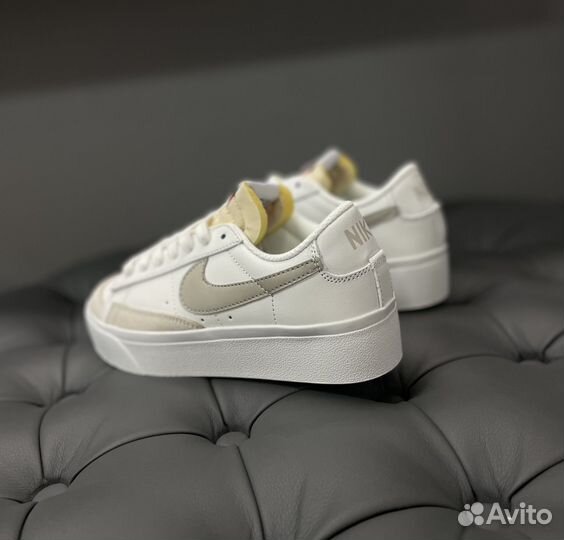 Nike blazer