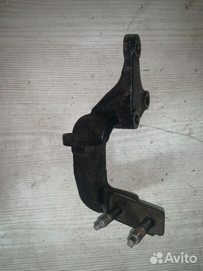 Кронштейн двигателя Kia Spectra ‘06