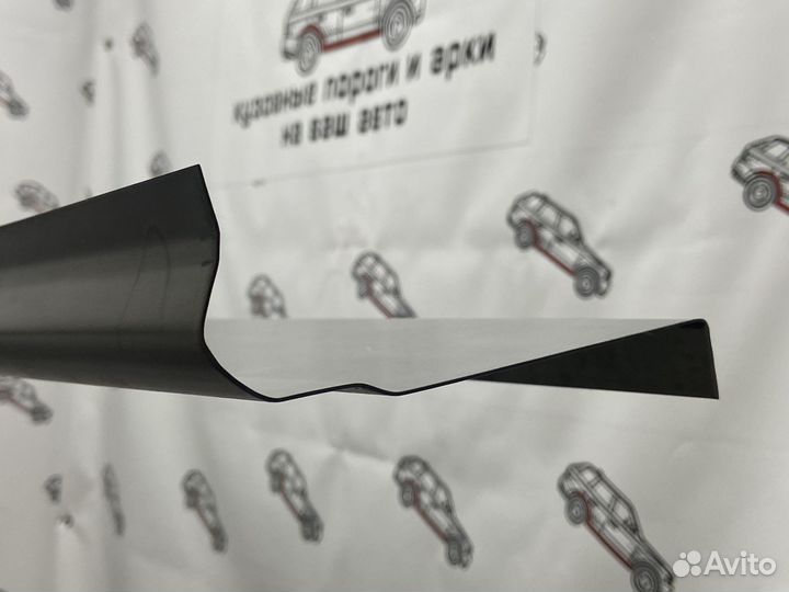 Chrysler Voyager 3 порог + усилитель левый