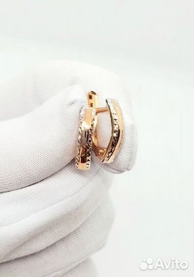 Золотые серьги