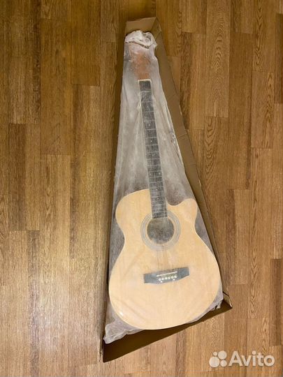 Электроакустическая гитара новая elitaro E4050 EQ