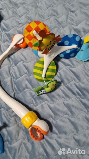 Развивающие игрушки для малышей пакетом