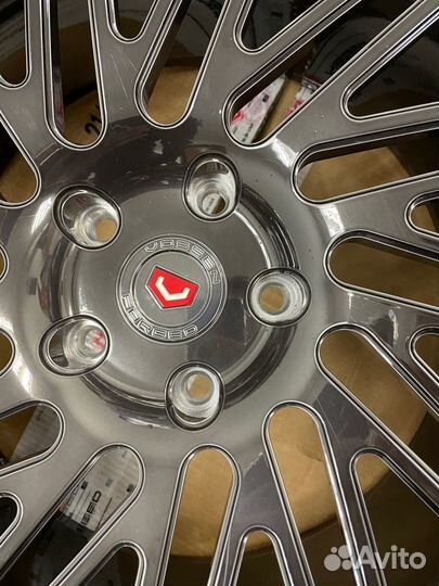 Оригинальные кованные диски Vossen LC105T Porsche