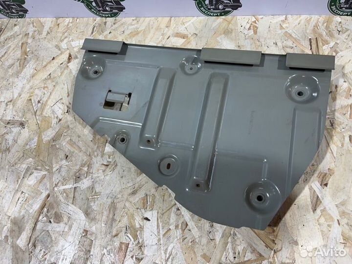 Консольный кронштейн Mercedes Actros