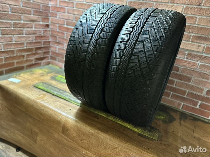 Continental ContiVikingContact 5 235/50 R18 104T