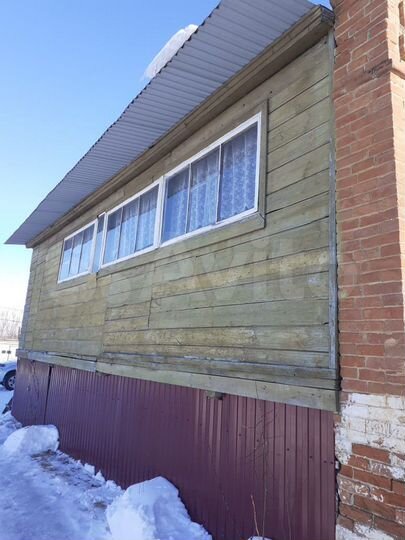 Дом 330 м² на участке 26,8 сот.