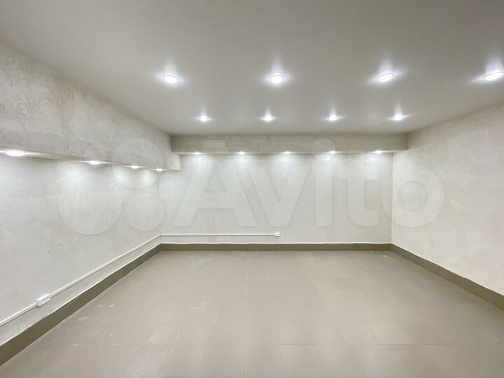 Помещение, 22,6 м2, новый ремонт, первая линия