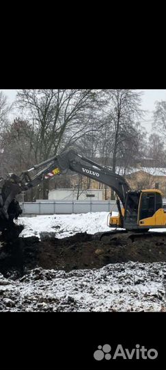 Гусеничный экскаватор в аренду