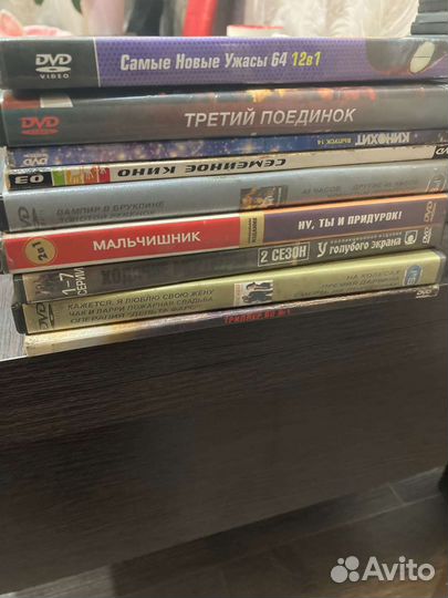 Продам DVD диски и игровые диски