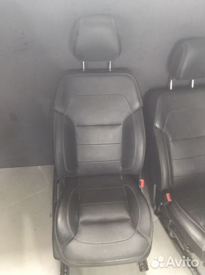 Комплект сидений Mercedes ML w166