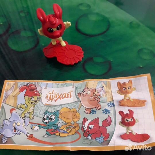 Игрушки Киндер сюрприз