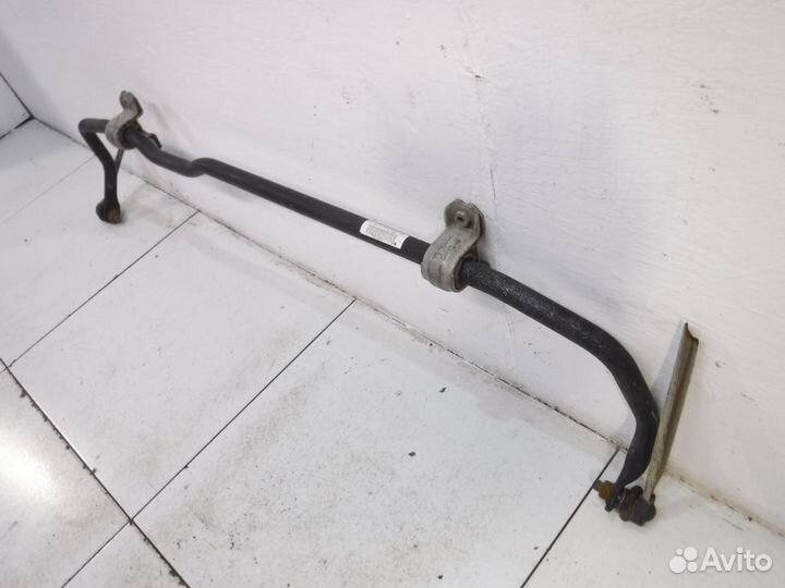 Стабилизатор передний