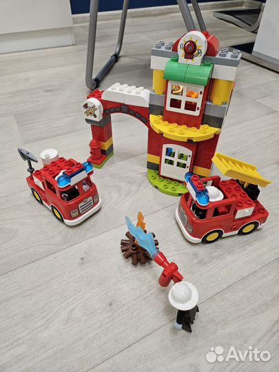 Lego duplo 3 набора + детали