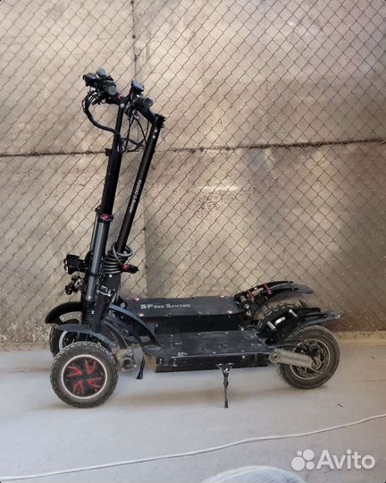 Мощный самокат Speed Savage