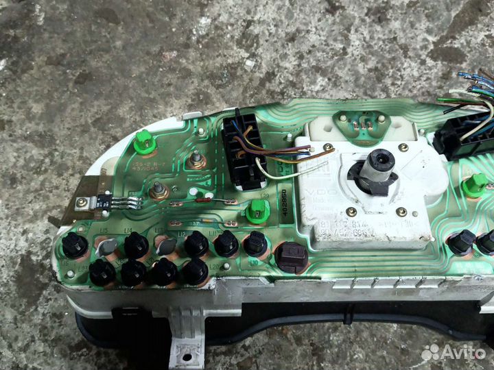 Приборная панель Opel Astra F C16NZ