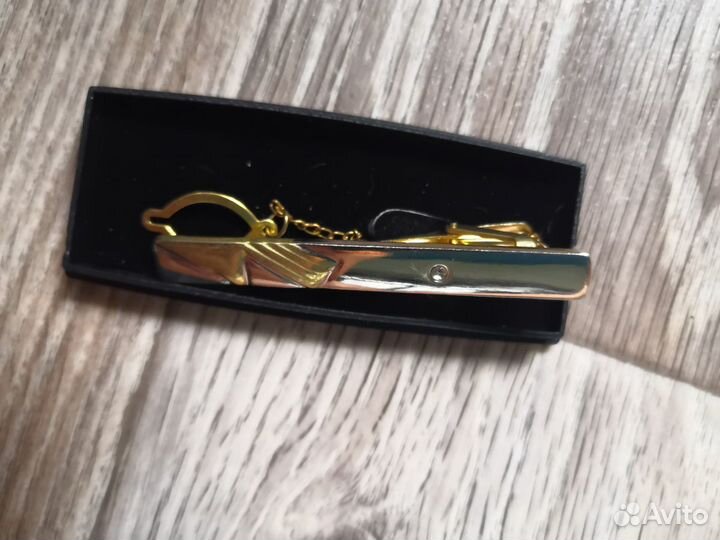 Зажим на галстук