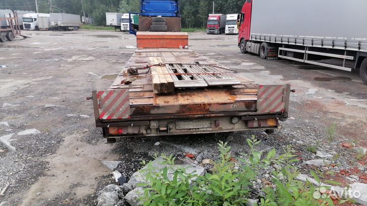 Полуприцеп трал (тяжеловоз) EKW RO 44TU3ALV, 2004