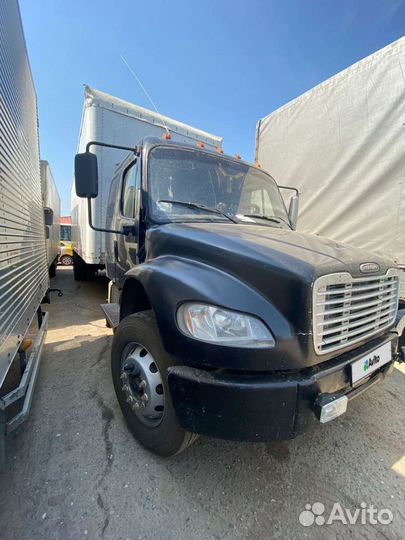 Freightliner M2, 2004