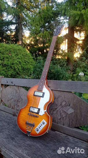 Бас гитара JET UVB 580 Violin bass (Корея)