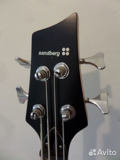 Басс гитара Sandberg