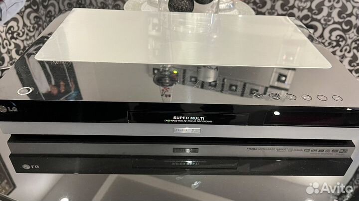 Пишуший DVD плеер