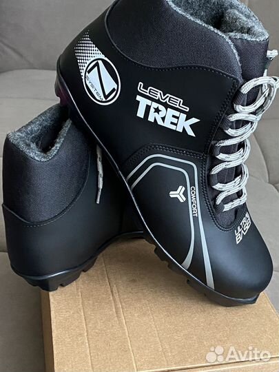 Лыжные ботинки 46